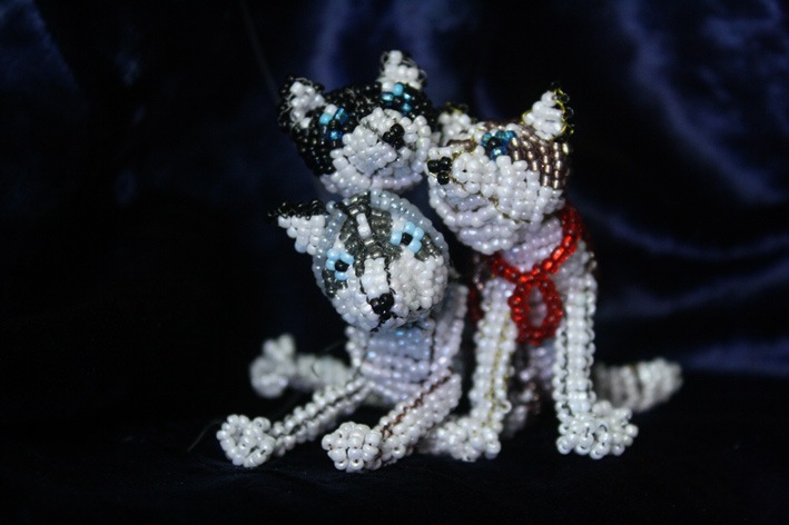 схема плетения собаки из бисера.